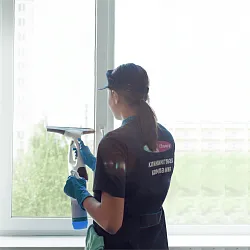 Мытьё окон в квартире